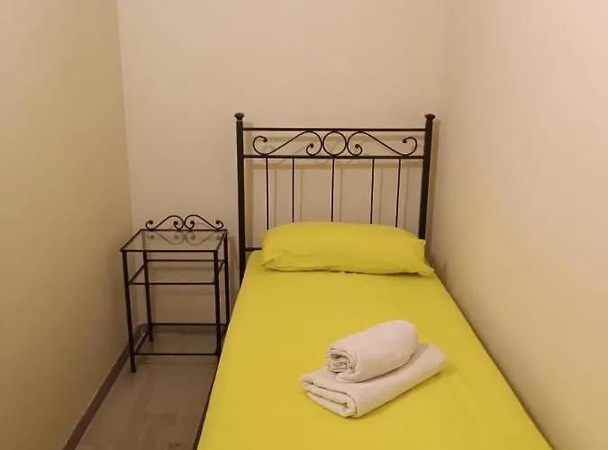 アパート Casa Del Ferdinando ジェノヴァ